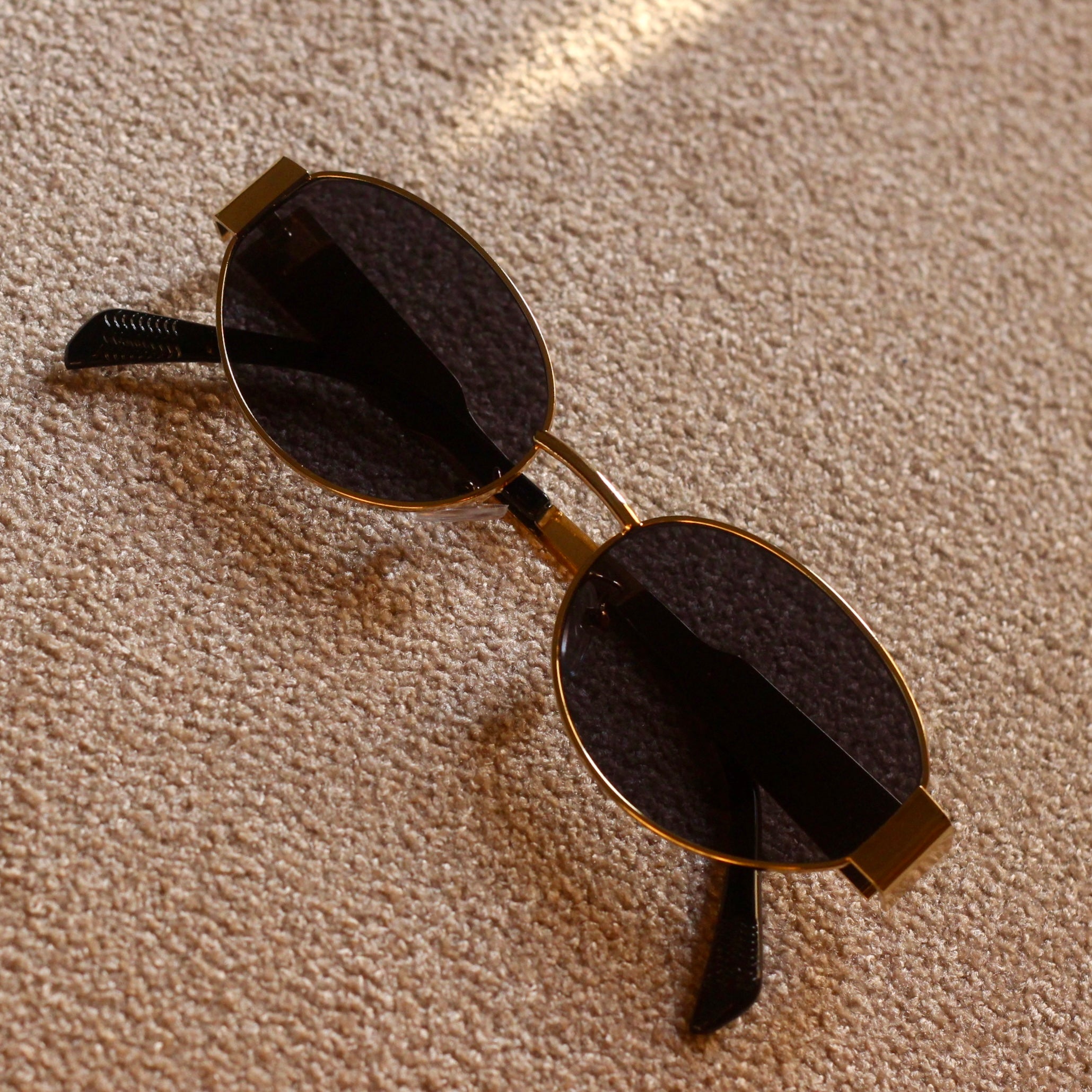 Retro Oval